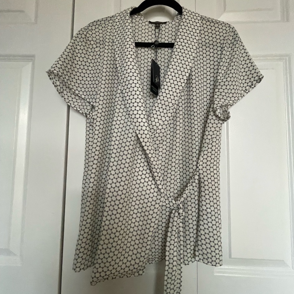 Women's Black and White Wrap Top